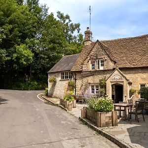 The White Hart Ford