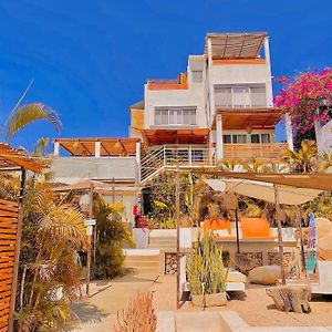 Hotel Perro Surfero Todos Santos